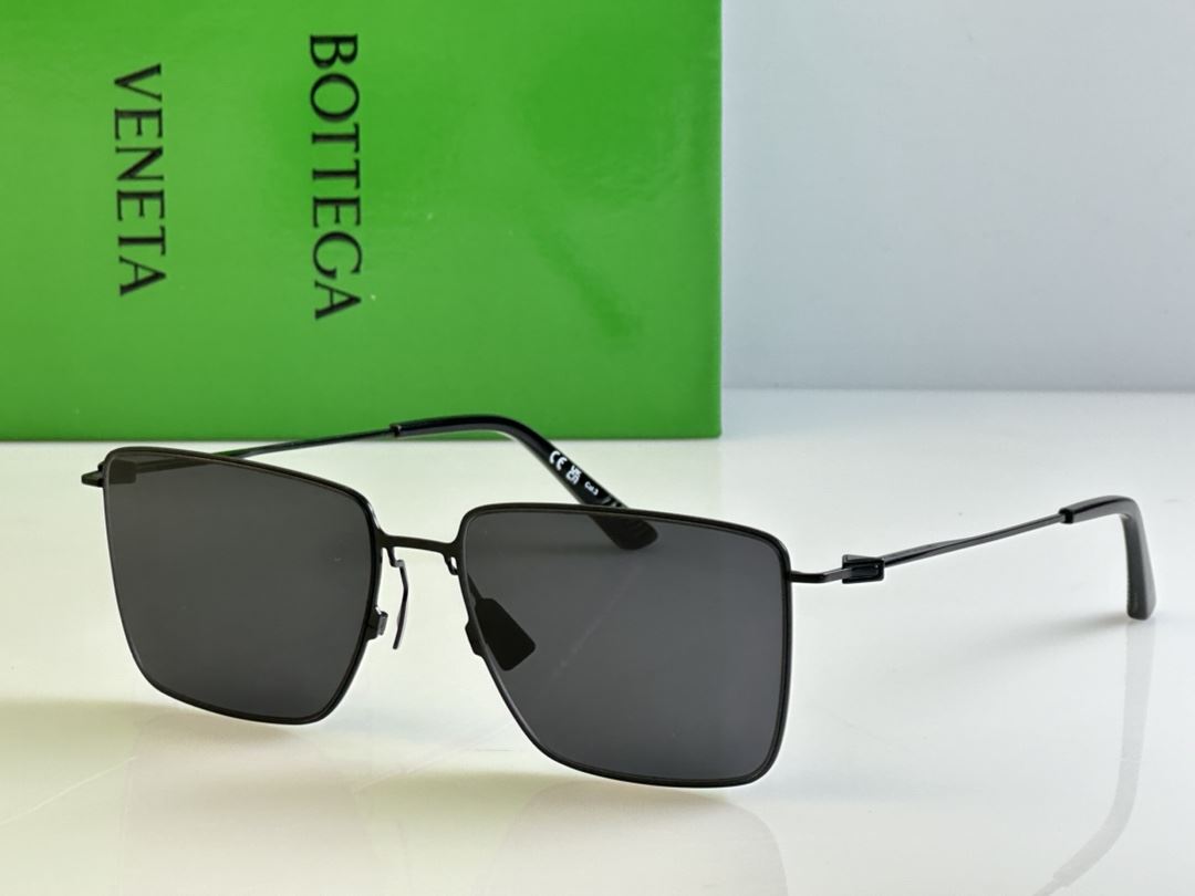 Bottega Veneta Sunglasses